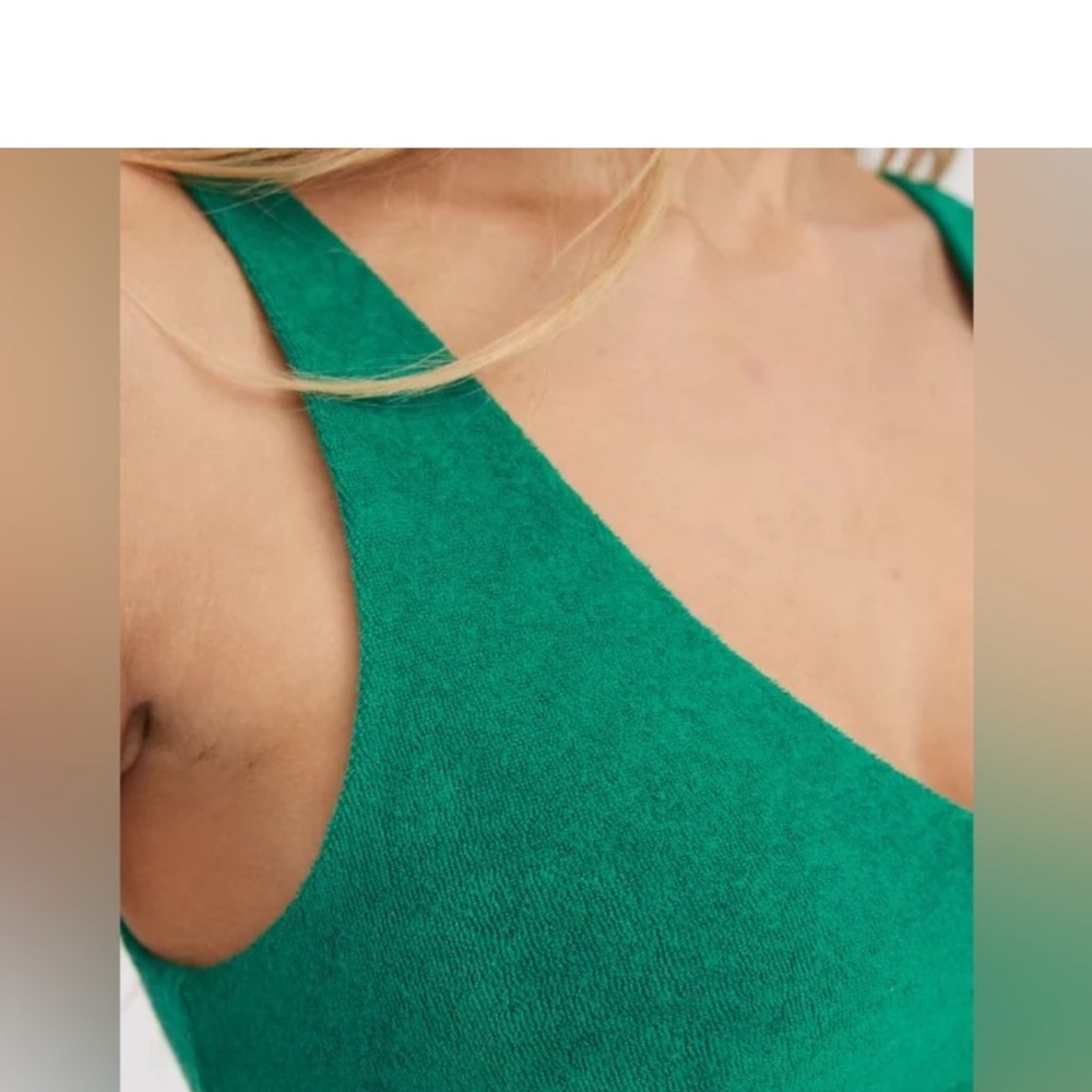 aerie terry sport bra in green - Picture 7 of 11